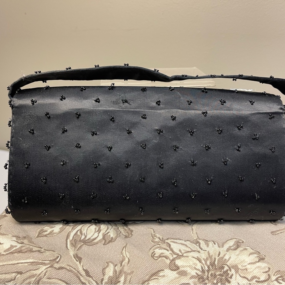 Elegant Black Beaded Clutch - Picture 3 of 8